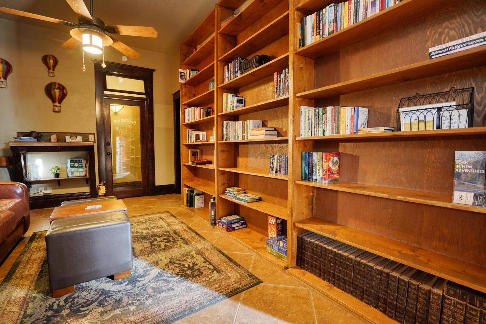 Flatiron Suite 102 - Historic Sandstone Hotel Hot Springs Esterno foto